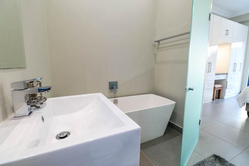 4 Bedroom Property for Sale in Copperleaf Estate Gauteng