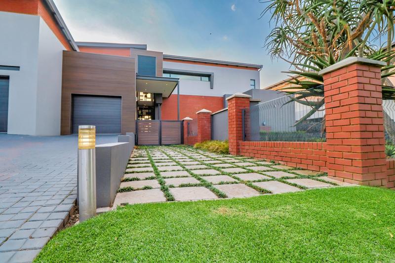 4 Bedroom Property for Sale in Copperleaf Estate Gauteng