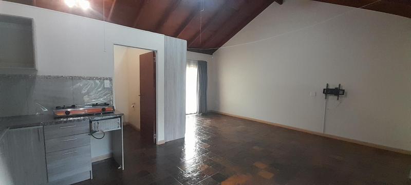 To Let 1 Bedroom Property for Rent in Heuweloord Gauteng