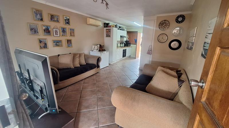 To Let 2 Bedroom Property for Rent in Rooihuiskraal North Gauteng