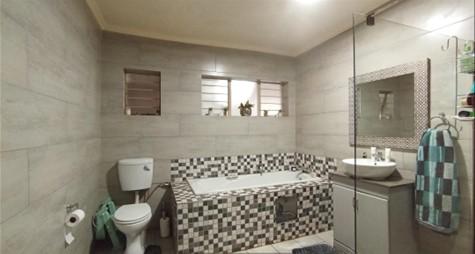 3 Bedroom Property for Sale in Wierda Park Gauteng