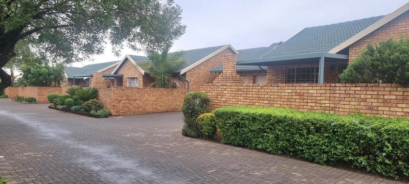 3 Bedroom Property for Sale in Amberfield Gauteng