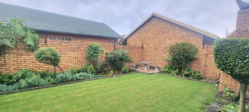 3 Bedroom Property for Sale in Amberfield Gauteng