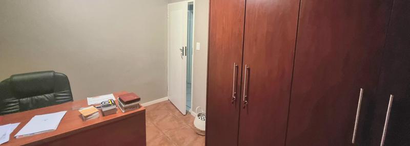 3 Bedroom Property for Sale in Amberfield Gauteng