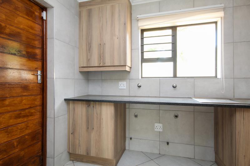 4 Bedroom Property for Sale in Thatchfield Gauteng