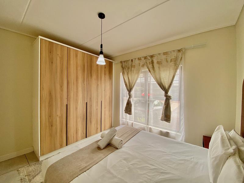 To Let 3 Bedroom Property for Rent in Waterfall Gauteng