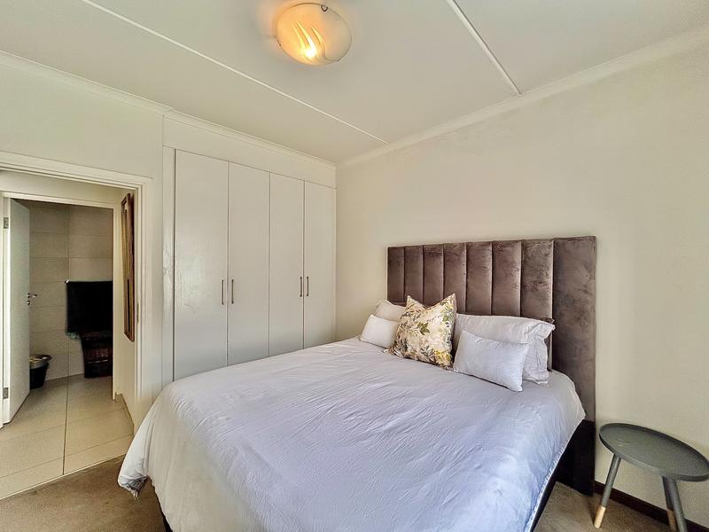 1 Bedroom Property for Sale in Dainfern Gauteng