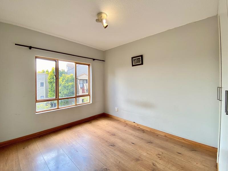 2 Bedroom Property for Sale in Lonehill Gauteng