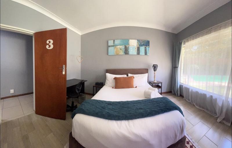 To Let 5 Bedroom Property for Rent in Lynnwood Gauteng