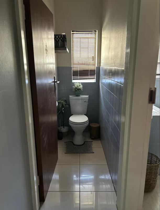 To Let 5 Bedroom Property for Rent in Lynnwood Gauteng
