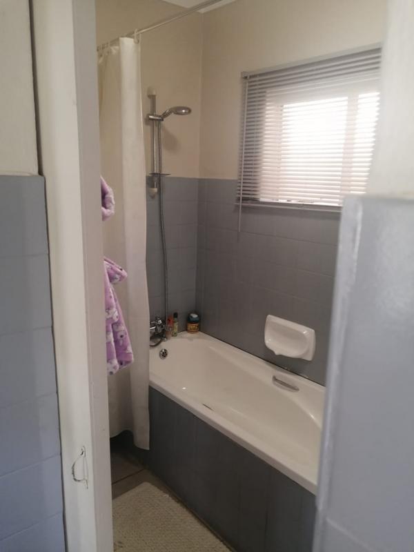 To Let 5 Bedroom Property for Rent in Lynnwood Gauteng