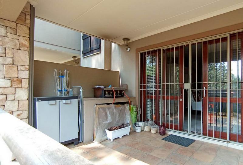 2 Bedroom Property for Sale in Beverley Gauteng