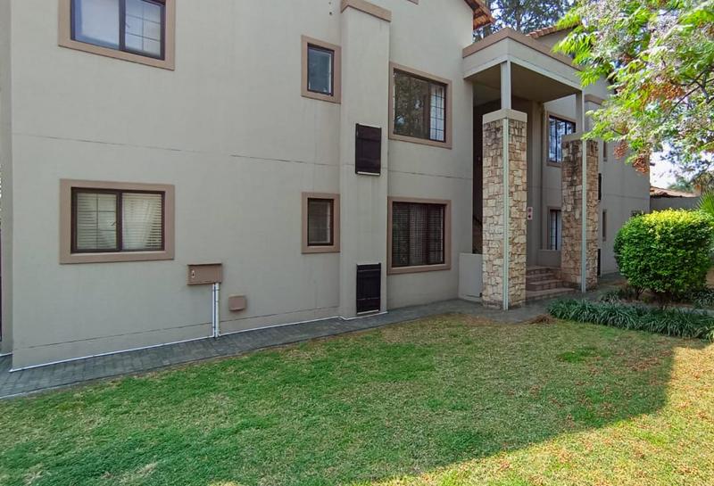 2 Bedroom Property for Sale in Beverley Gauteng