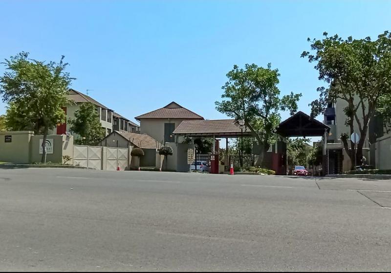 1 Bedroom Property for Sale in Beverley Gauteng