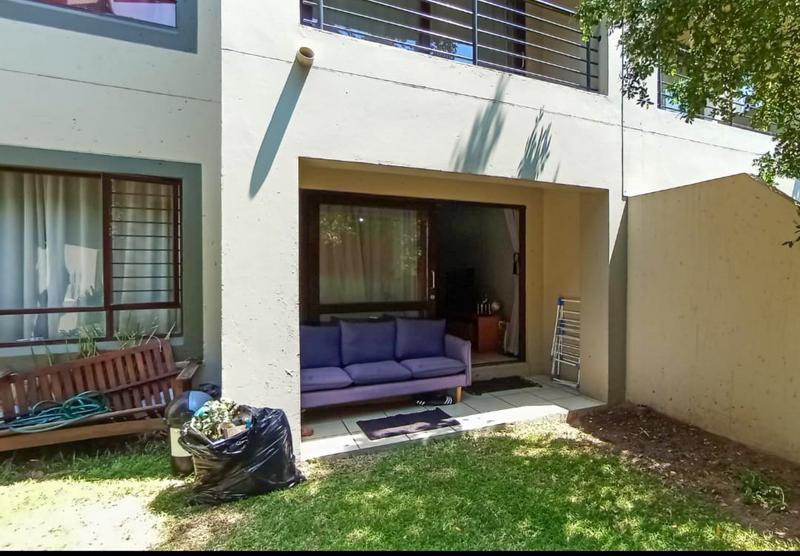 1 Bedroom Property for Sale in Beverley Gauteng