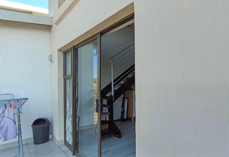 2 Bedroom Property for Sale in Broadacres Gauteng