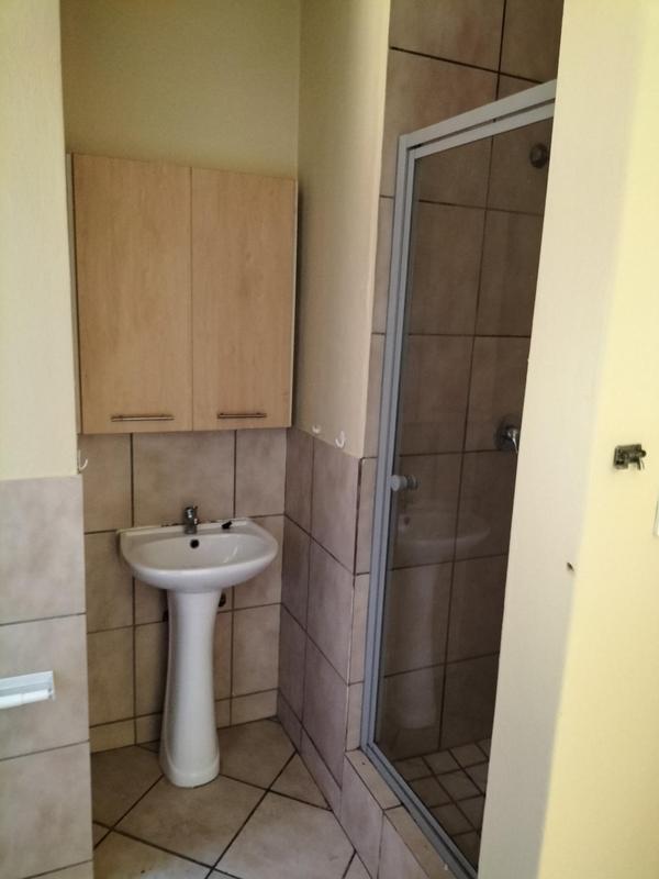 To Let 1 Bedroom Property for Rent in Elspark Gauteng