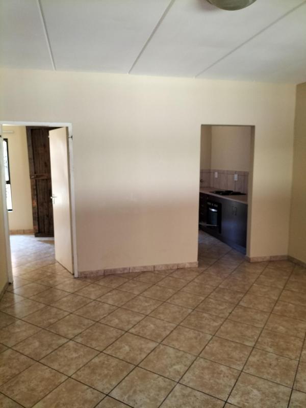 To Let 1 Bedroom Property for Rent in Elspark Gauteng