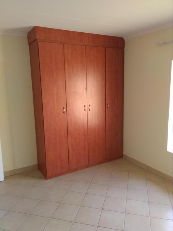To Let 2 Bedroom Property for Rent in Witpoortjie Gauteng