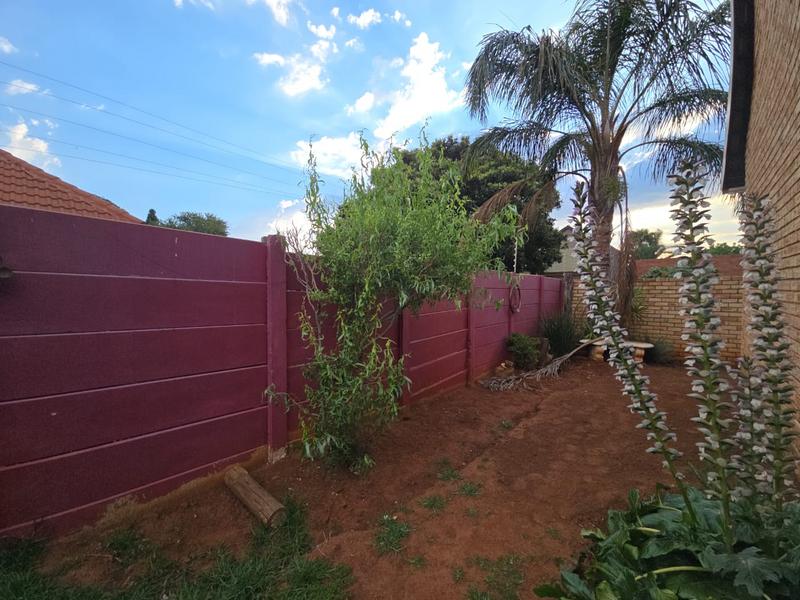 3 Bedroom Property for Sale in Greenhills Gauteng
