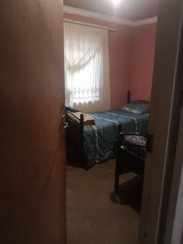 6 Bedroom Property for Sale in Soshanguve East Gauteng