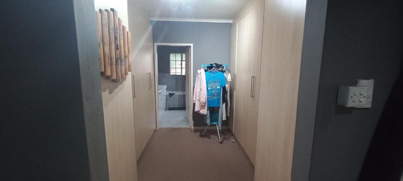 3 Bedroom Property for Sale in Three Rivers Gauteng