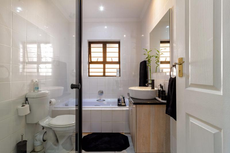 To Let 3 Bedroom Property for Rent in North Riding Gauteng