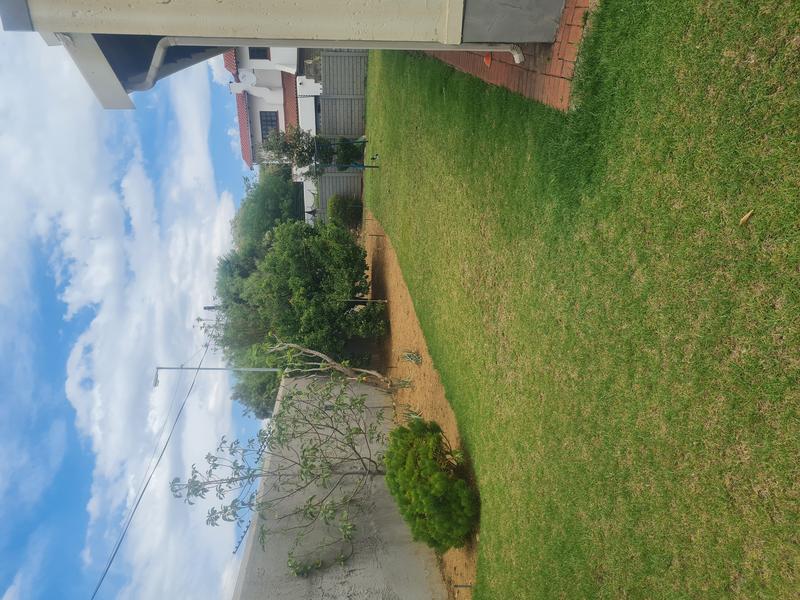 To Let 3 Bedroom Property for Rent in North Riding Gauteng