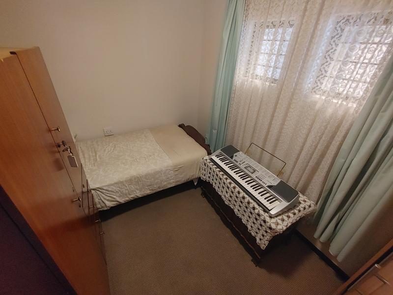 To Let 1 Bedroom Property for Rent in Featherbrooke Estate Gauteng