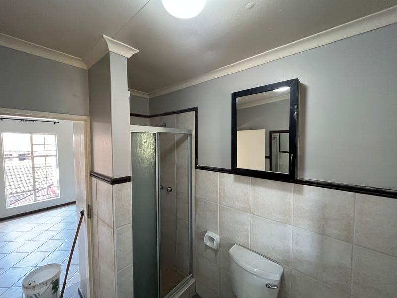 To Let 2 Bedroom Property for Rent in Olympus AH Gauteng