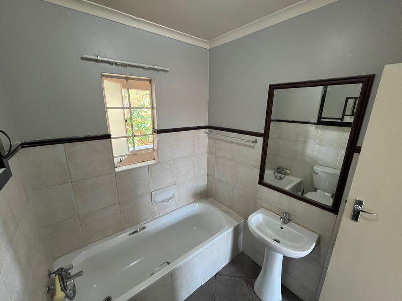 To Let 2 Bedroom Property for Rent in Olympus AH Gauteng