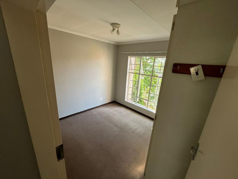 To Let 2 Bedroom Property for Rent in Olympus AH Gauteng