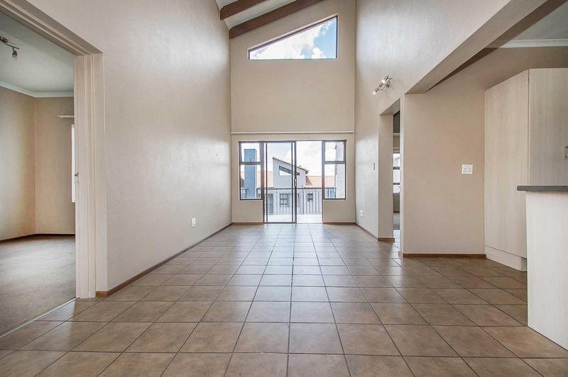 2 Bedroom Property for Sale in Honeydew Grove Gauteng