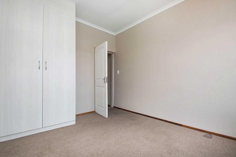 2 Bedroom Property for Sale in Honeydew Grove Gauteng