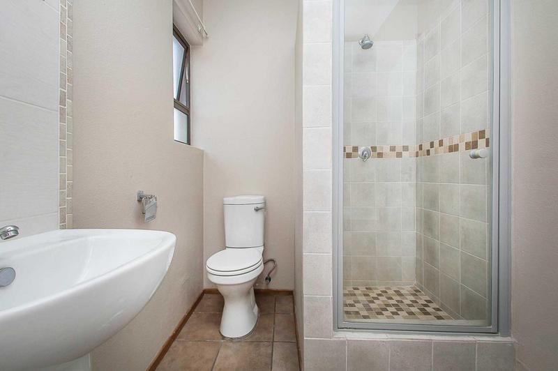 2 Bedroom Property for Sale in Honeydew Grove Gauteng