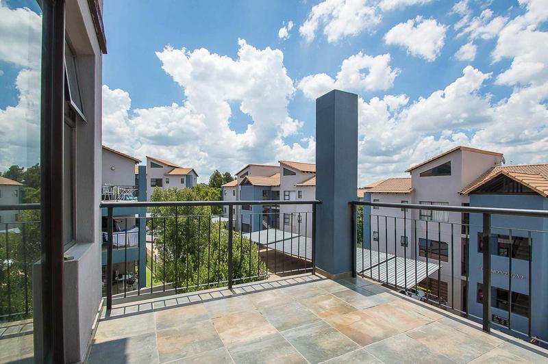 2 Bedroom Property for Sale in Honeydew Grove Gauteng