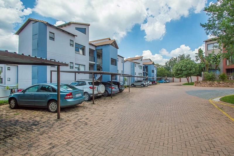 2 Bedroom Property for Sale in Honeydew Grove Gauteng