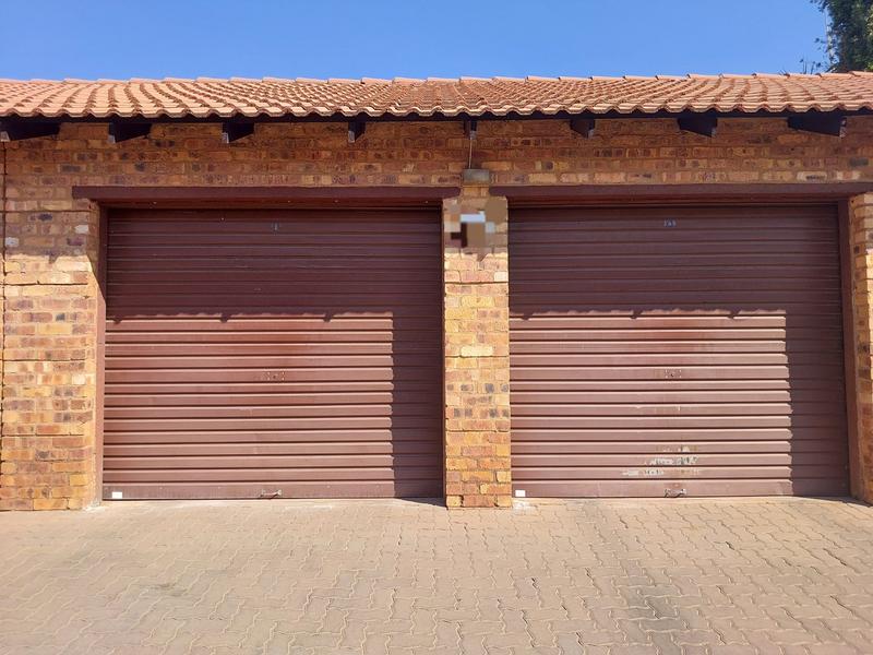 2 Bedroom Property for Sale in Annlin Gauteng