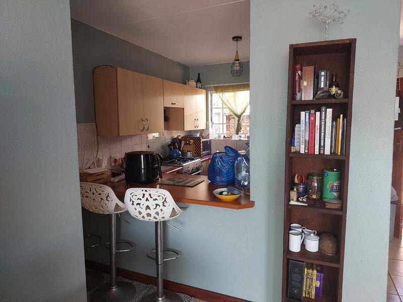 2 Bedroom Property for Sale in Annlin Gauteng