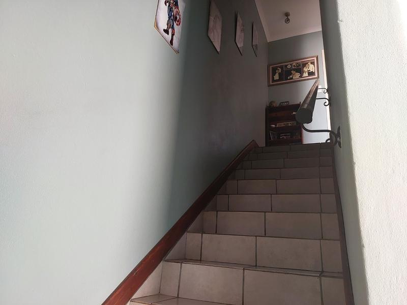 2 Bedroom Property for Sale in Annlin Gauteng