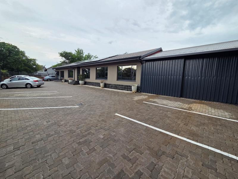 4 Bedroom Property for Sale in Magalieskruin Gauteng