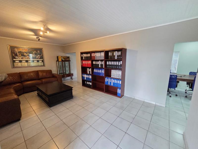 4 Bedroom Property for Sale in Magalieskruin Gauteng