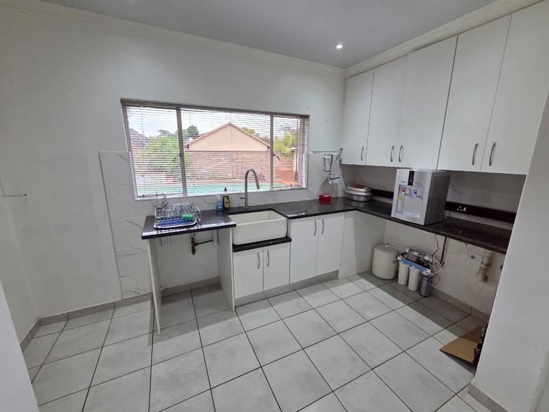 4 Bedroom Property for Sale in Magalieskruin Gauteng