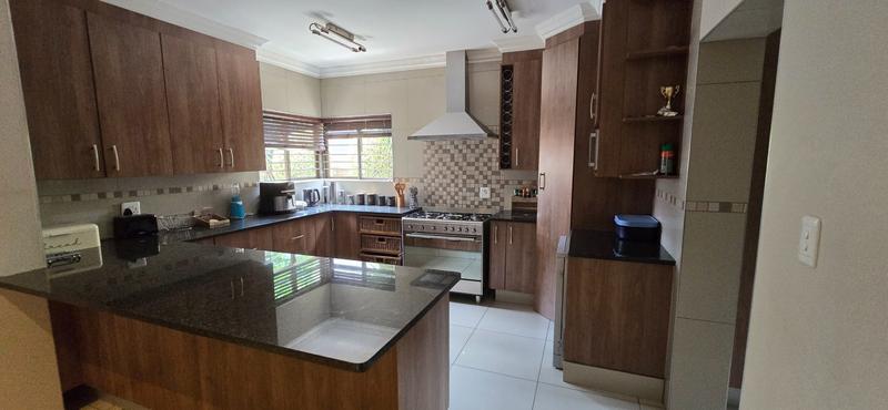 4 Bedroom Property for Sale in Rose Acres Estate Gauteng