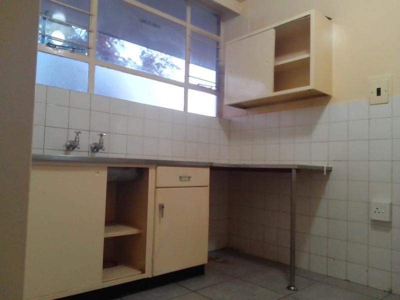 To Let 2 Bedroom Property for Rent in Groblerpark Gauteng