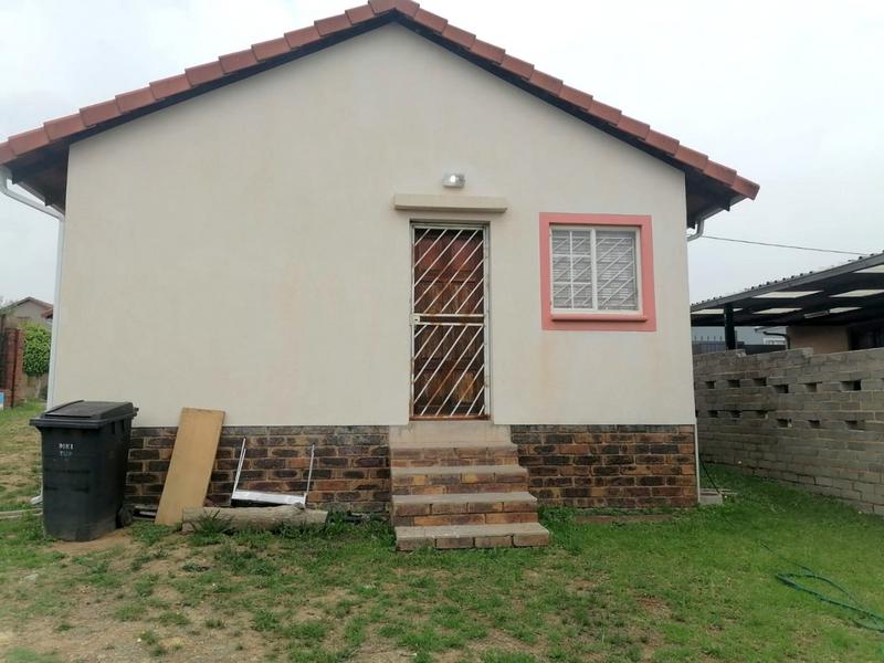 2 Bedroom Property for Sale in Cosmo City Gauteng