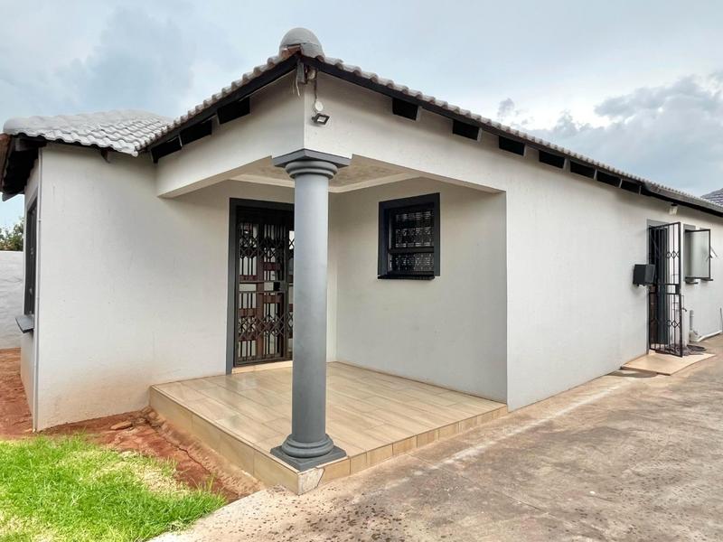 3 Bedroom Property for Sale in Vosloorus Gauteng