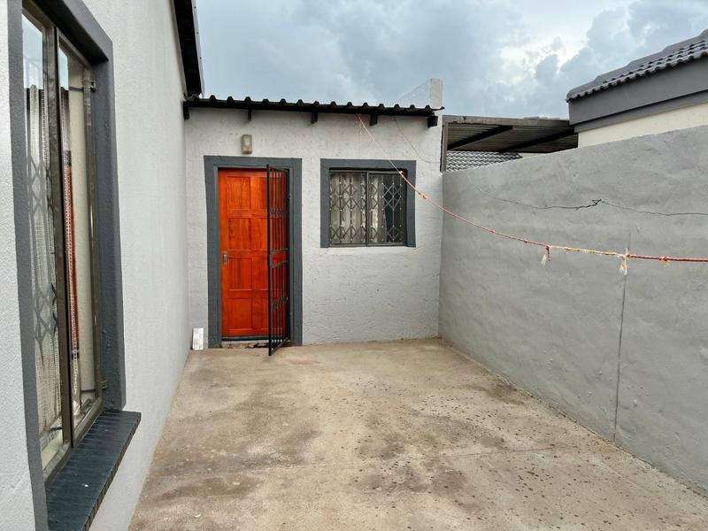3 Bedroom Property for Sale in Vosloorus Gauteng