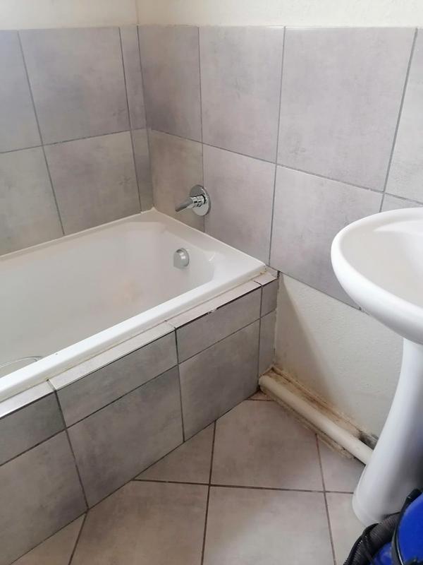 2 Bedroom Property for Sale in Wilfordon Gauteng