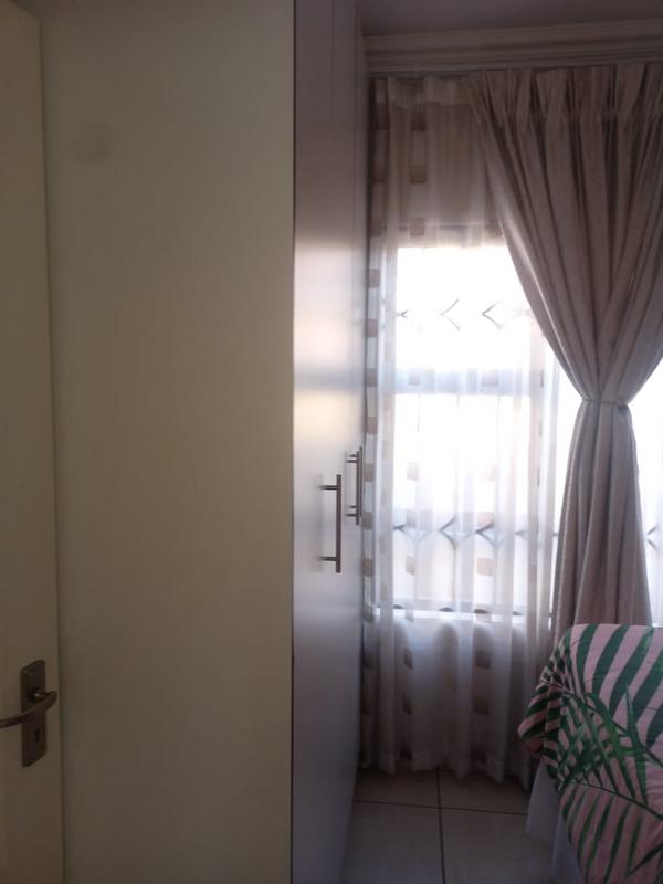 3 Bedroom Property for Sale in Roodekop Gauteng